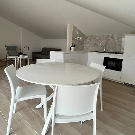 Attico Calla 아파트 *