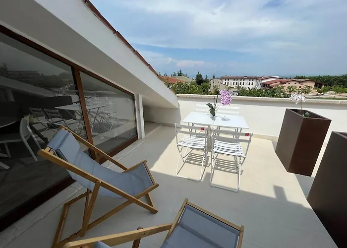 Attico Calla 페스키에라델가르다